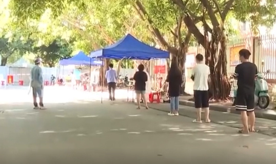 央视《新闻联播》关注：三亚疫情处于高位平台波动期，上升势头得到有效遏制