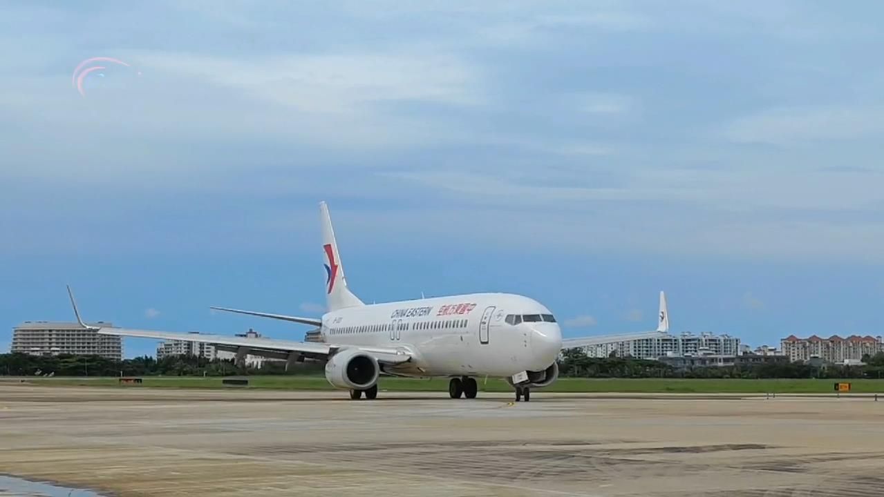 椰視頻 | 三亞鳳凰國際機場正式開通“太原?三亞?新加坡”航線